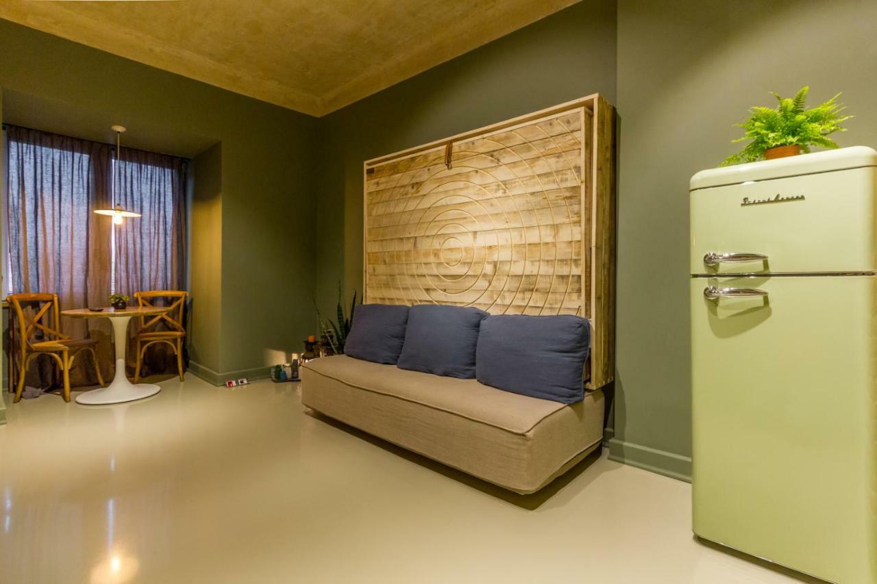 Apartment Nomad