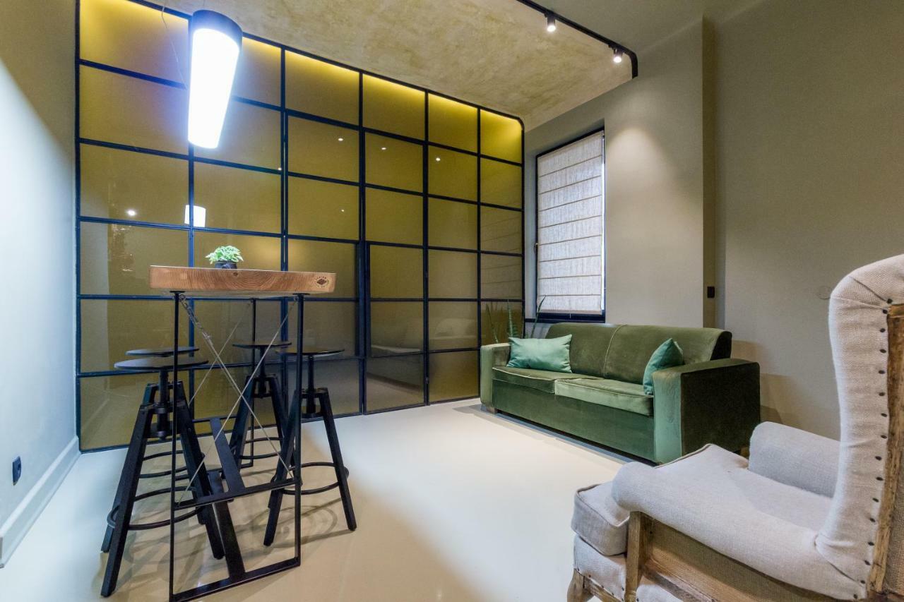 Apartment Nomad